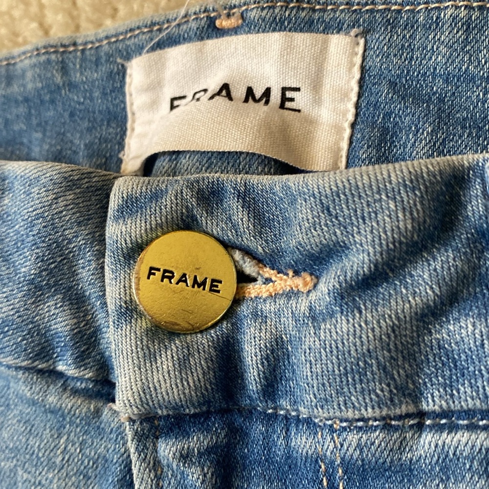 FRAME Jeans - Picture 3 of 8